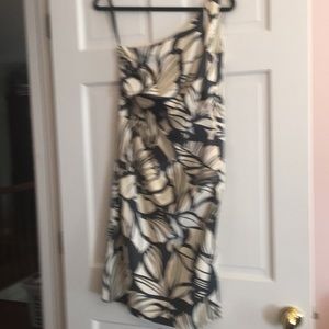 David Meister one shoulder navy and cream dress.